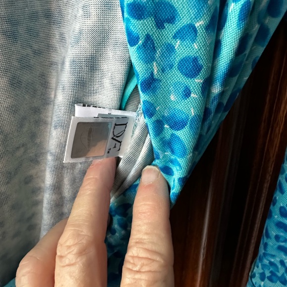 NWT Diane Von Furstenburg New Julian Two Petal Dreams Blue Wrap. dress - Picture 11 of 11